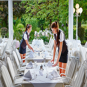 Frühstück im Gastgarten