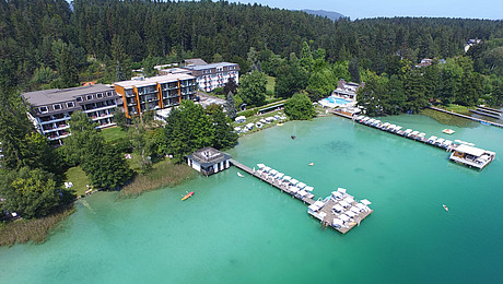 Amerika-Holzer Hotel & Resort